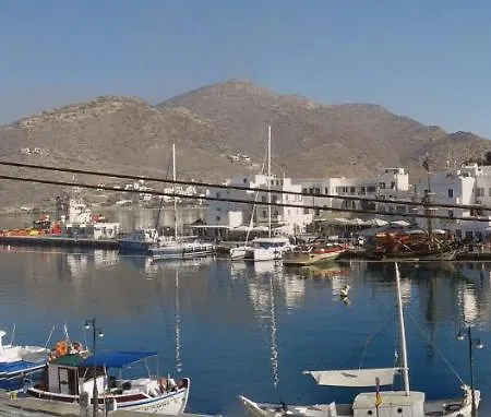 公寓 Yacht Front - Back Yard - No 7