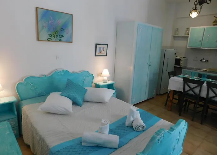 公寓 Yacht Front - Back Yard - No 7 伊奥斯乔拉